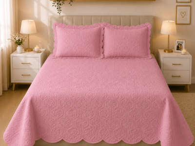 Kit Colcha Piquet Rosé Tognato Capela sobre a cama